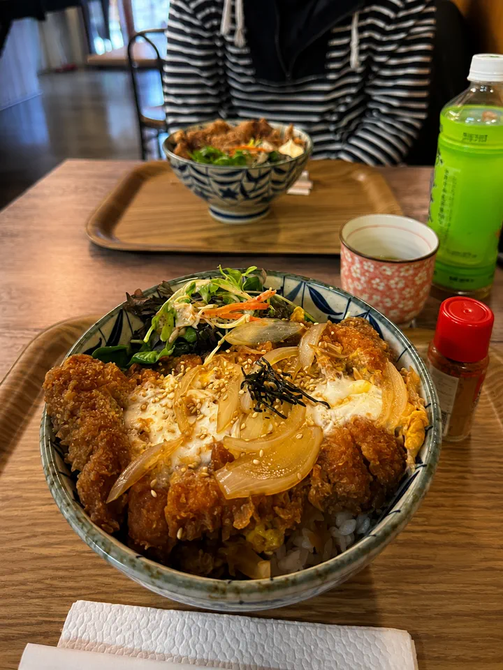 Donburi bowl served at a KATSUYA table